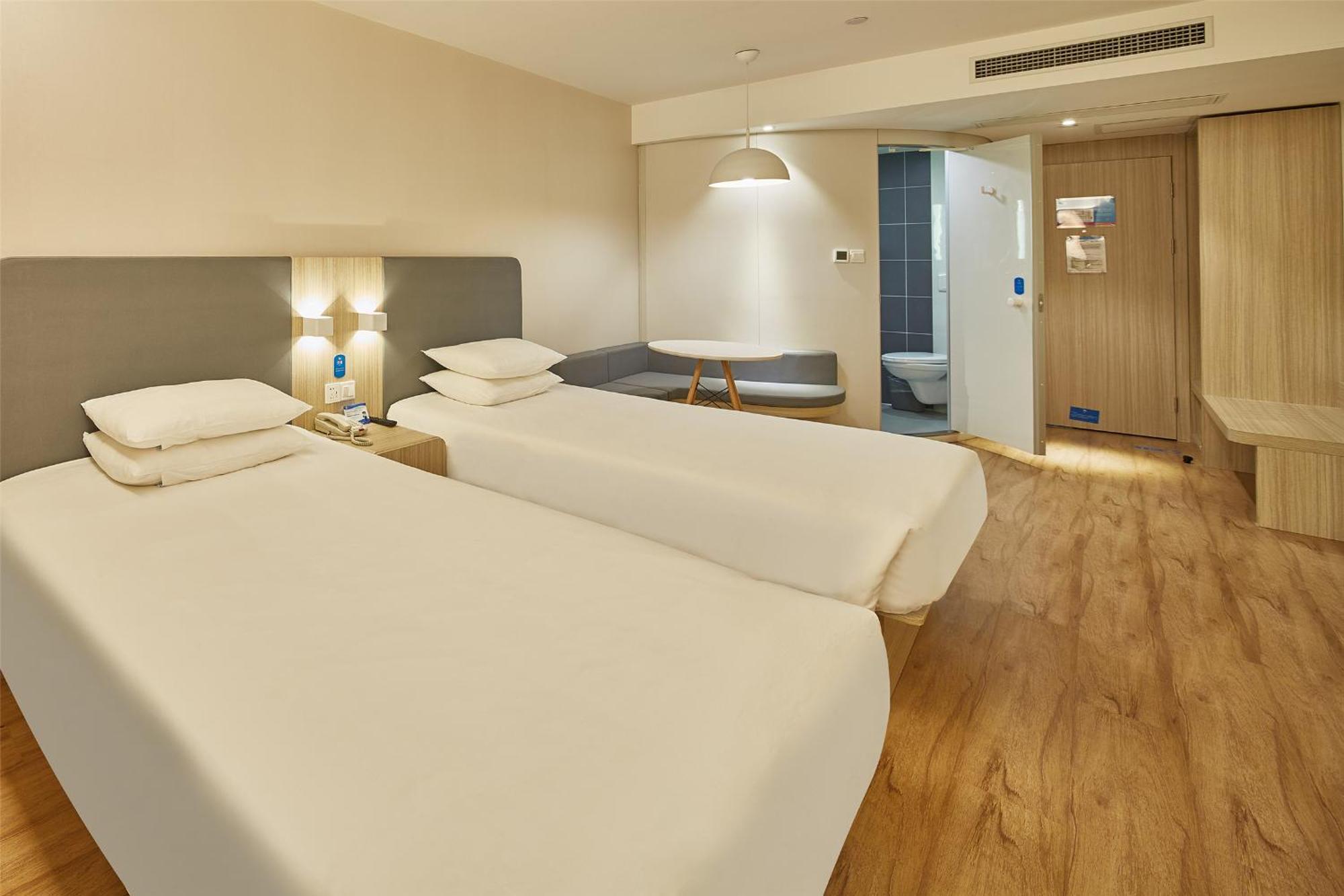 Hanting Hotel Fuzhou Wuyi Square Exteriör bild